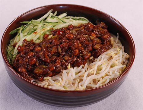 20190401173010816226.jpg 雜醬面1.jpg