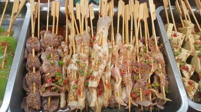 串串香培訓哪家味道好？飄味緣秘制底料炒制方法