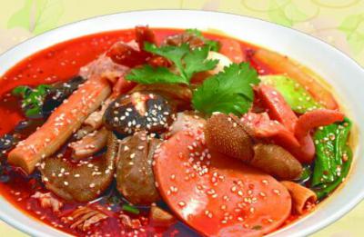 四川學(xué)習(xí)正宗冒菜技術(shù)培訓(xùn)哪里有？紅油辣椒制作方法