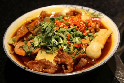 盤盤干拌麻辣燙技術做法哪里靠譜？高湯底料技巧培訓