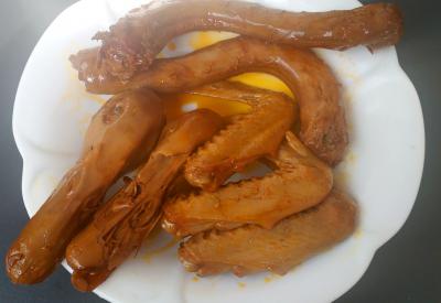 小吃培訓班多少錢？麻辣鴨脖技術(shù)培訓