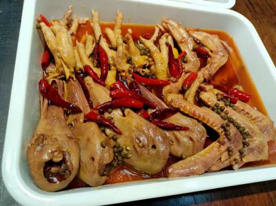 成都鹵菜培訓(xùn)哪個學(xué)校好 ？