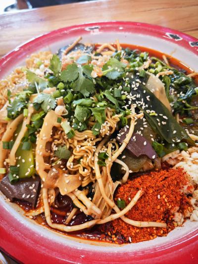 成都學冒菜哪家培訓好？成都冒菜培訓費用解析