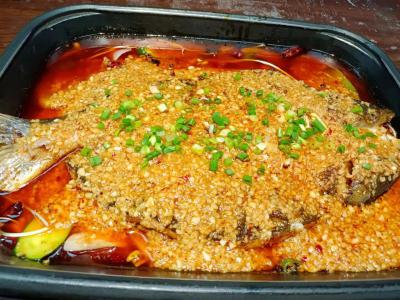 學習蒜香烤魚技術培訓學費，成都飄味緣小吃培訓學校便宜