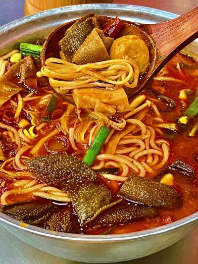 火鍋米線技術培訓哪家好呢？飄味緣小吃培訓學校一對一教學